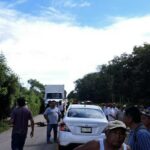 Ejidatarios de Tihosuco bloquean carretera para exigir pago de tierras (Quintana Roo)